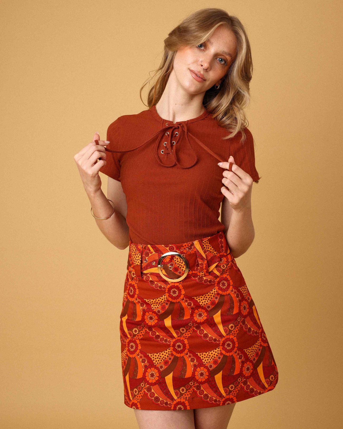 Gloria - Ribbed Lace Front Top - Brown