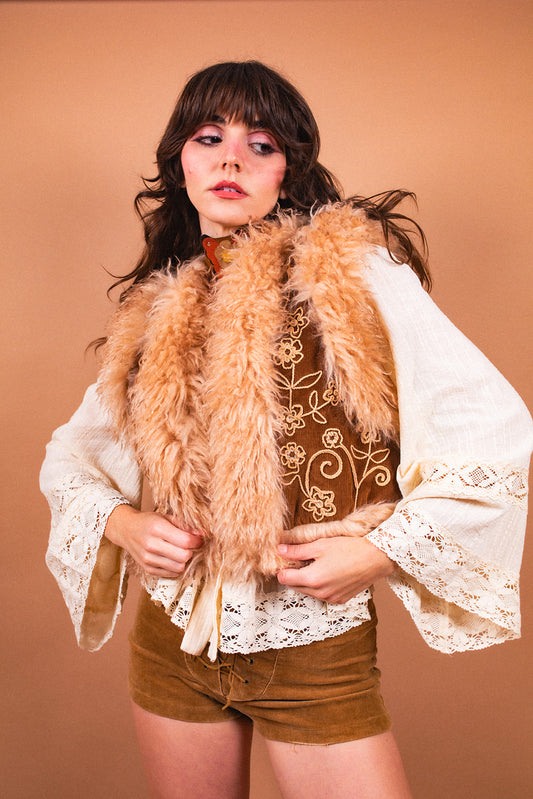 Whiskey - Embroidered Fur Collar Waistcoat