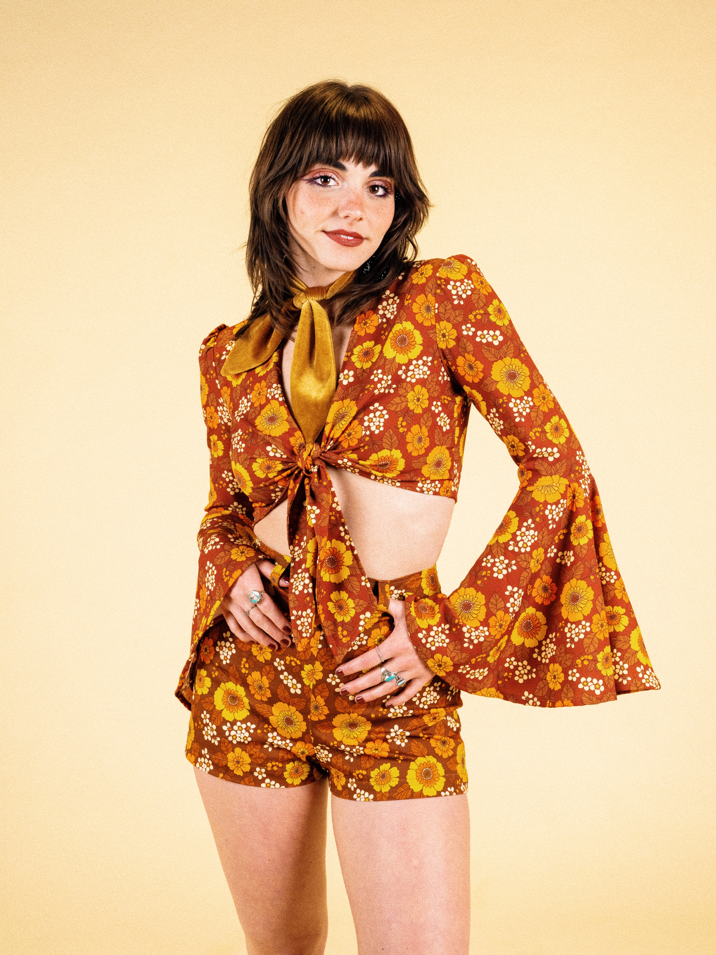 Solstice Shorts - Canyon Bloom - Brown
