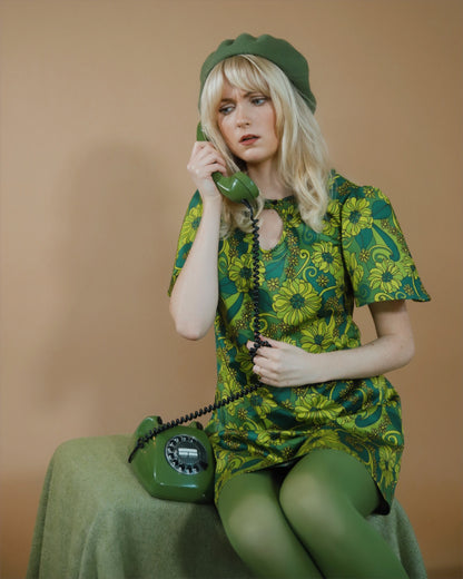 Ivy - Key Hole Angel Sleeve Dress - Green
