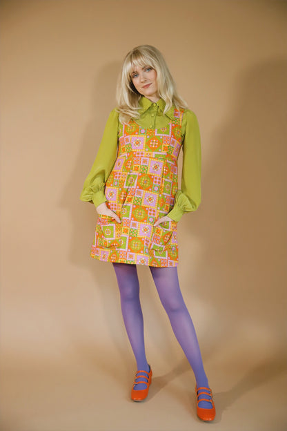 Marianne - Flower Tipped Collar Blouse - Lime